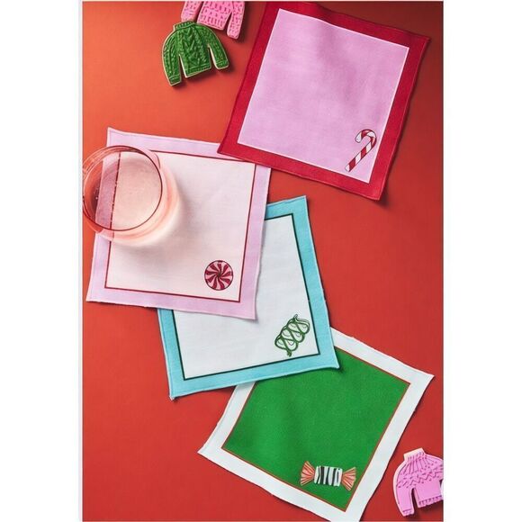 Anthropologie Bonbons Nostalgic Christmas Candy Cocktail Napkins Set of 4 Retro - Picture 2 of 3